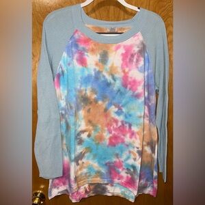 LOGO by Lori Goldstein light blue hand tie-dyed sweater with high-low hem Large